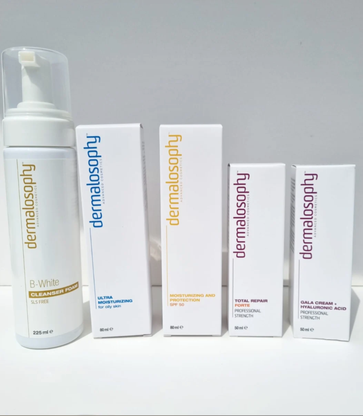 ערכת צלקות פוסט אקנה – שיקום ומרקם אחיד